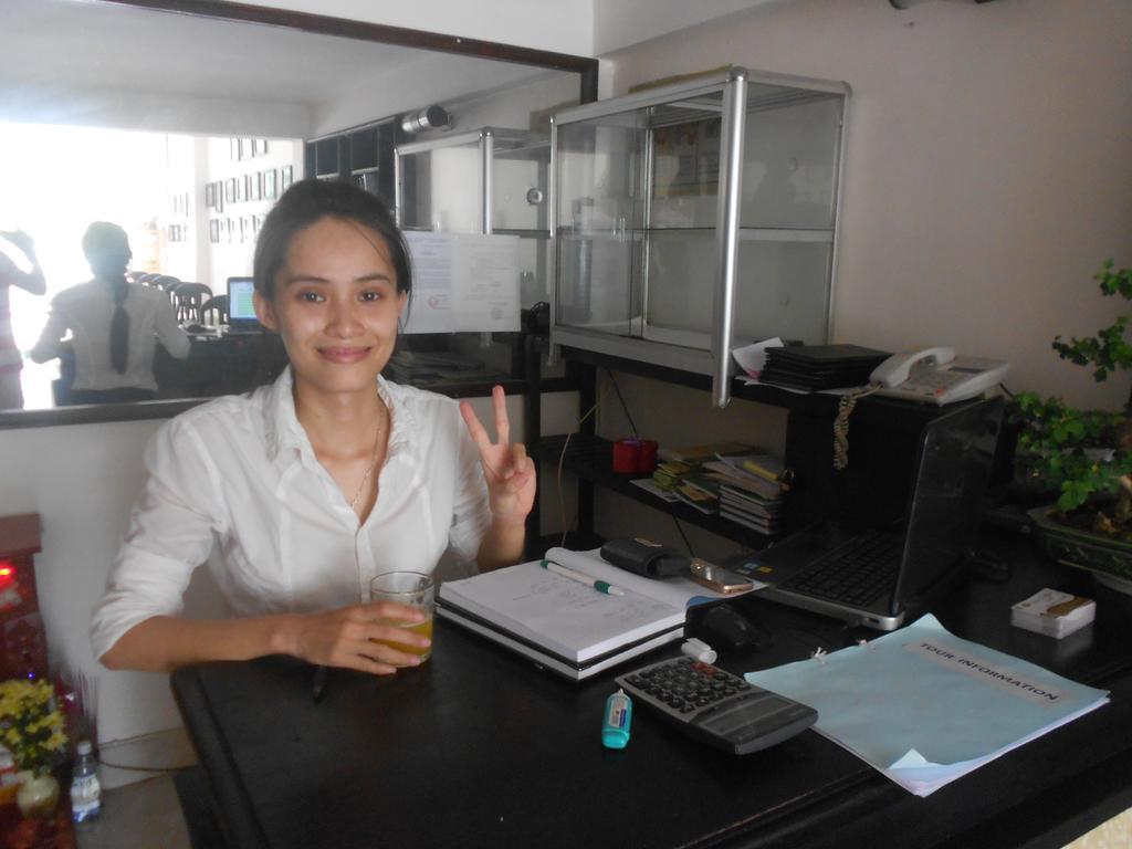 Hue Boutique Homestay Buitenkant foto