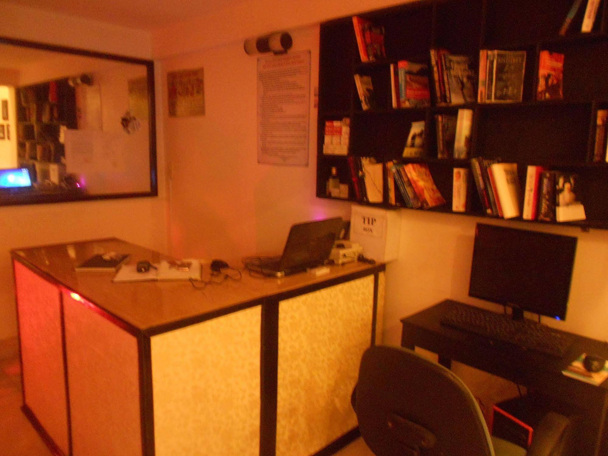 Hue Boutique Homestay Buitenkant foto